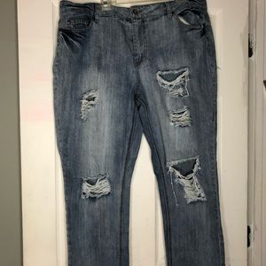 Plus size boyfriend jeans